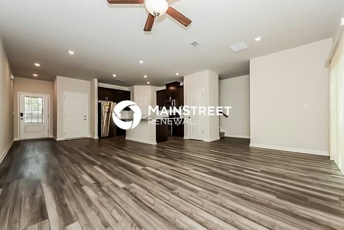 237 Grayson Trl - Photo 3 of 17