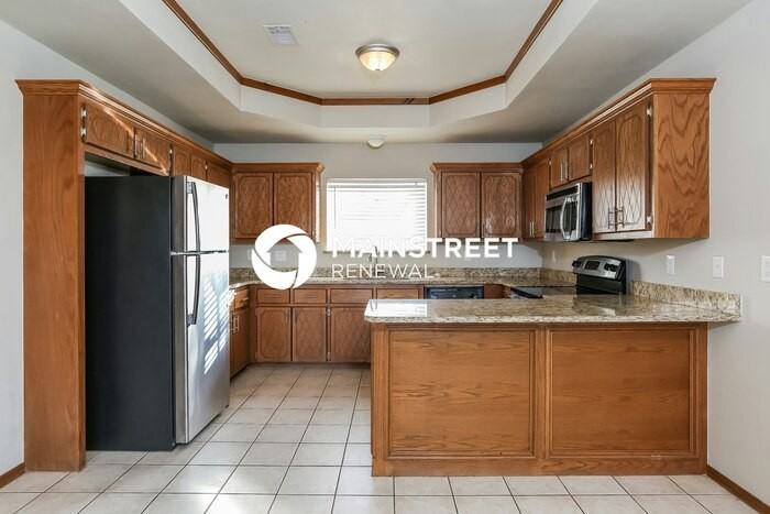 1801 Pennington Cir - Photo 7 of 17
