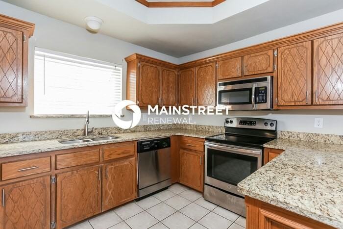 1801 Pennington Cir - Photo 6 of 17
