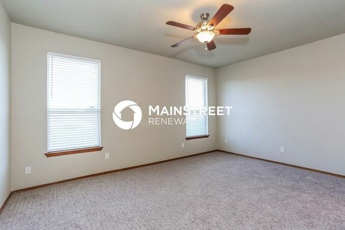 1801 Pennington Cir - Photo 7 of 17
