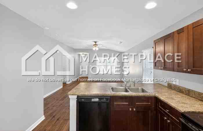 203 Sedgewick Dr - Photo 6 of 27