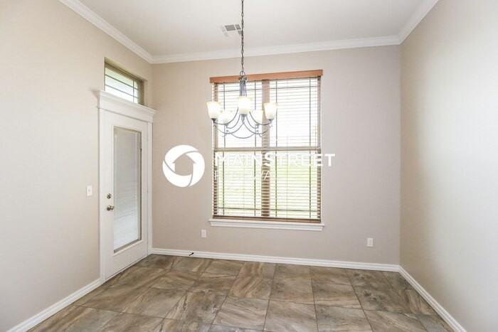 11900 Sw 18th St - Photo 4 of 16