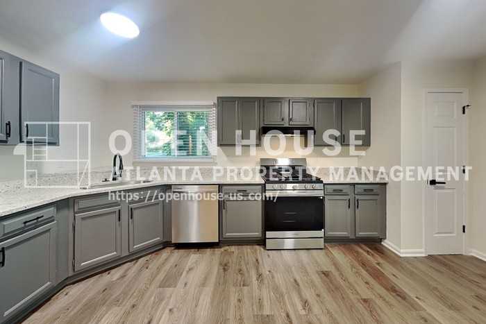 4928 Olde Mill Dr - Photo 7 of 20