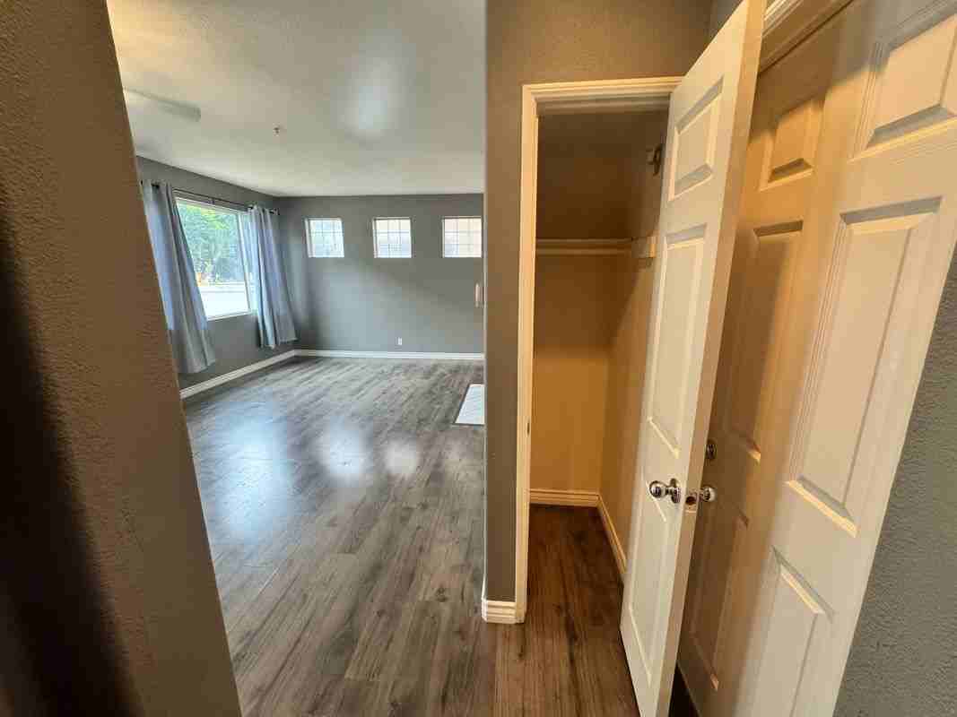 74 Seacountry Ln - Photo 6 of 23