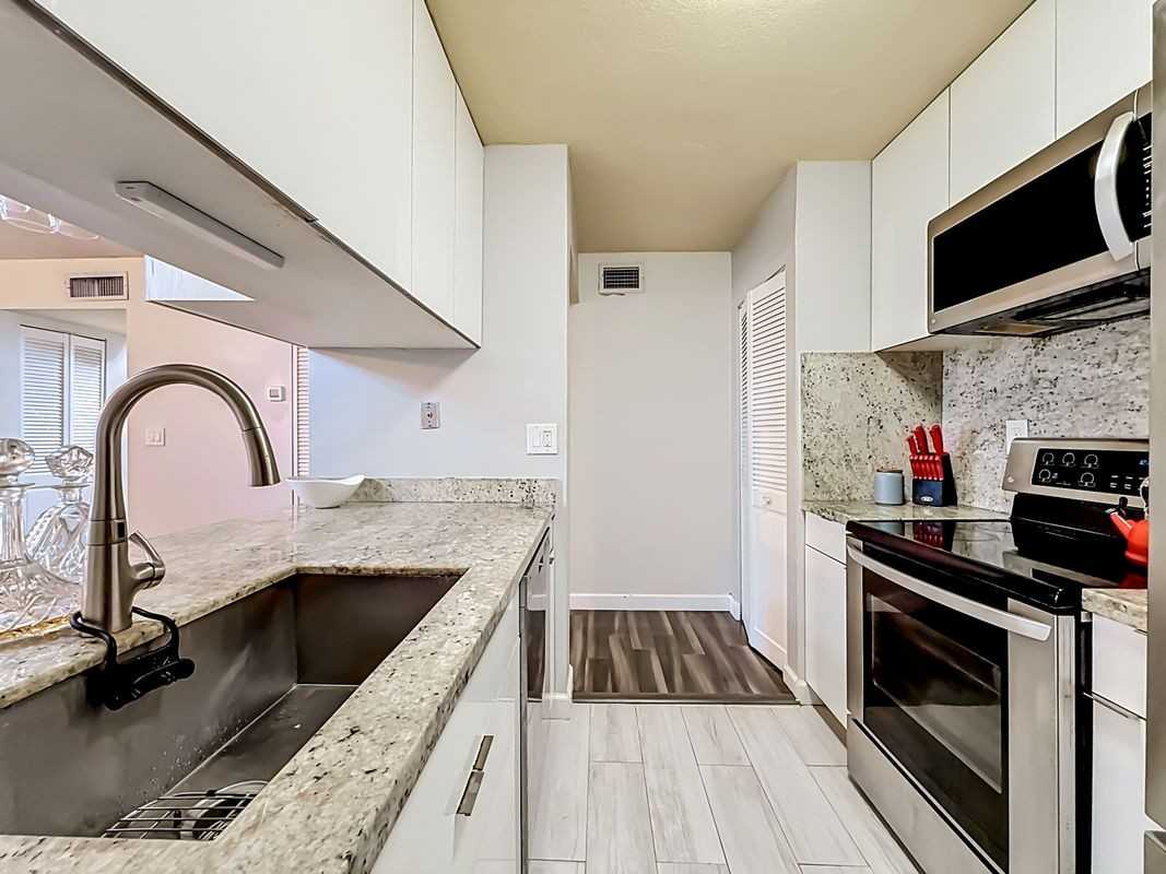 18296 Mediterranean Blvd ##404 - Photo 3 of 26