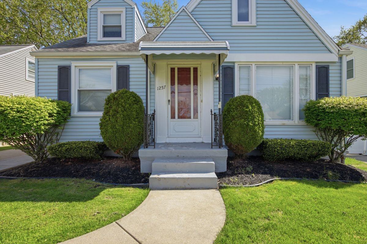 1257 Brighton Rd - Photo 2 of 27