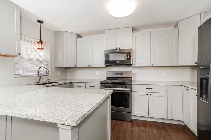 3437 Eyrich Rd - Photo 4 of 10