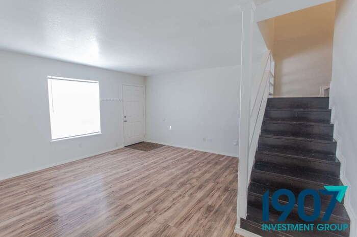 611 Sinclair Dr - Photo 6 of 21