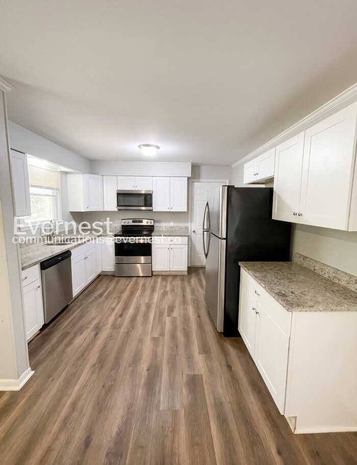 109 Shirley Dr - Photo 5 of 29