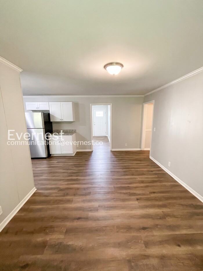 109 Shirley Dr - Photo 6 of 29