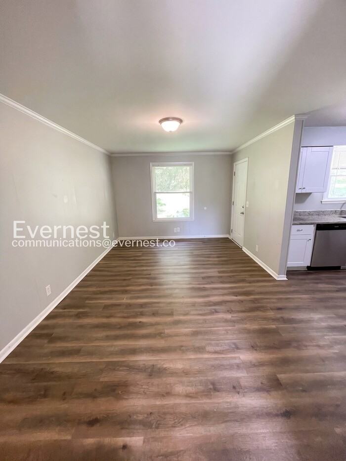 109 Shirley Dr - Photo 7 of 29