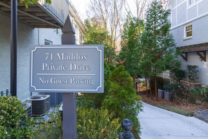 71 Maddox Dr Ne #C - Photo 2 of 11