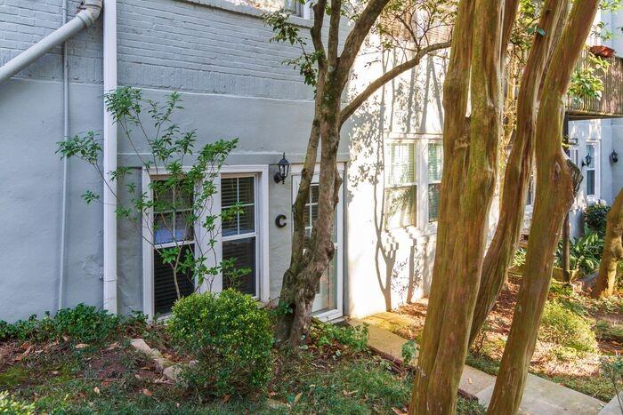 71 Maddox Dr Ne #C - Photo 3 of 11