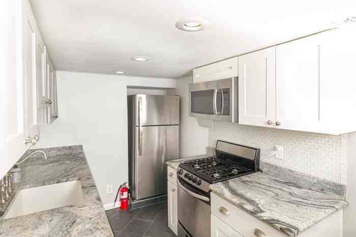 71 Maddox Dr Ne #C - Photo 7 of 11