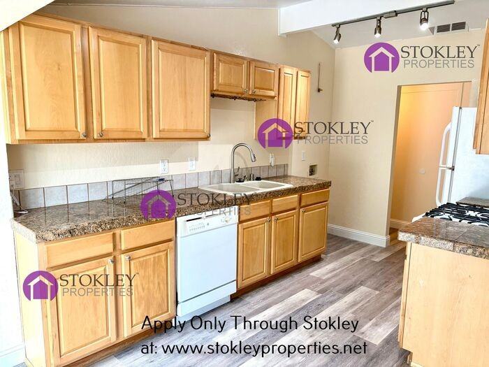 3378 Moretti Dr - Photo 6 of 38