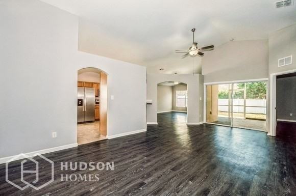 11314 Rouse Run Cir - Photo 2 of 16