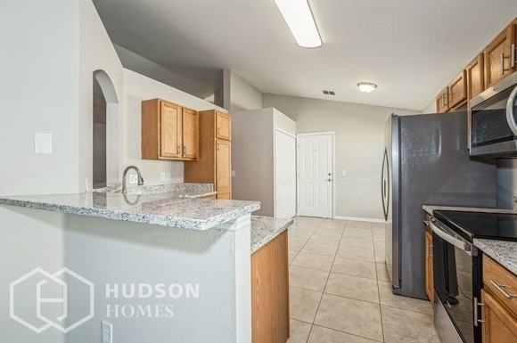 11314 Rouse Run Cir - Photo 4 of 16