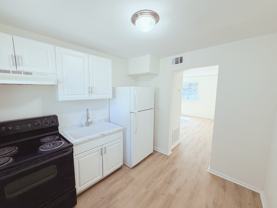 443 Dargan Pl Sw - Photo 1 of 1