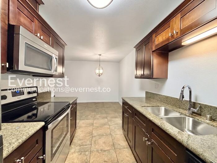 2344 Hosp Way #326 - Photo 6 of 31