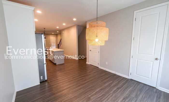 764 Cady Way - Photo 7 of 30