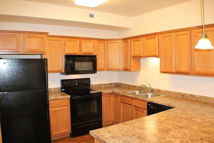205 Prairie Rose Ln #203 - Photo 7 of 22