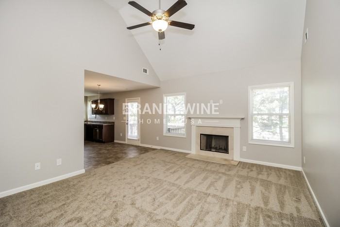 212 Depot Ln - Photo 2 of 18