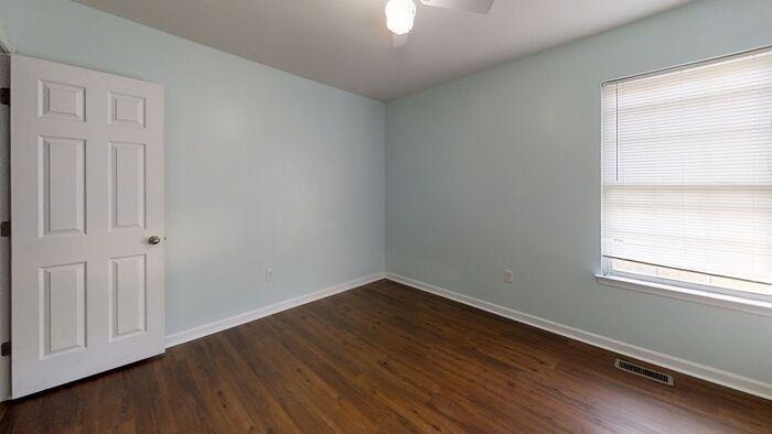 12299 Eastern Ave - Photo 5 of 10