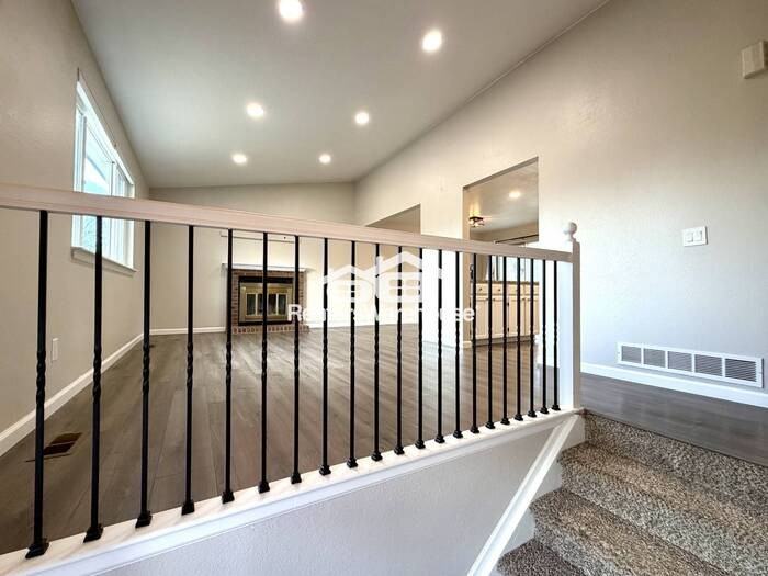 5568 S Ireland Way - Photo 2 of 21