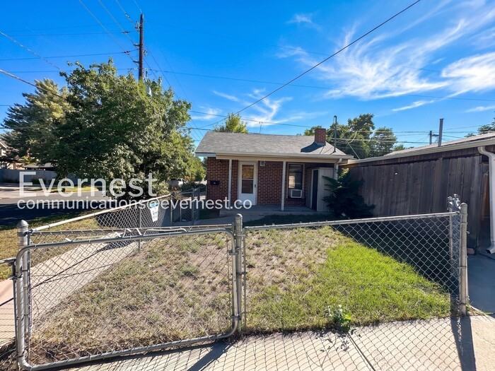 720 E Colorado Ave - Photo 2 of 10