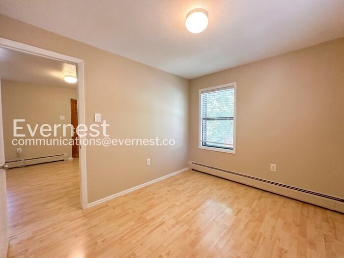 720 E Colorado Ave - Photo 6 of 10