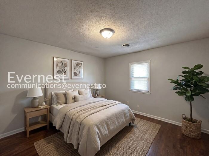 362 Hewlett Rd - Photo 3 of 28