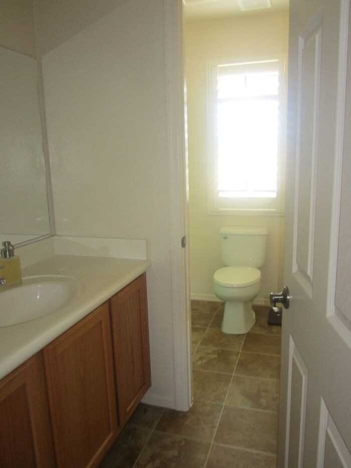 1631 W Blue Horizon St - Photo 5 of 26