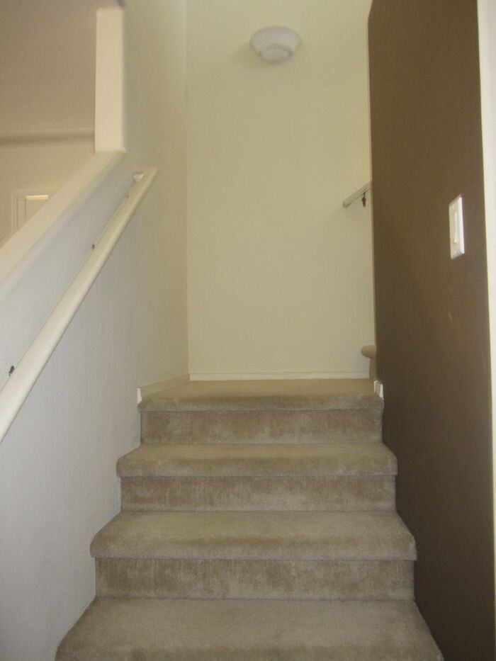 1631 W Blue Horizon St - Photo 6 of 26
