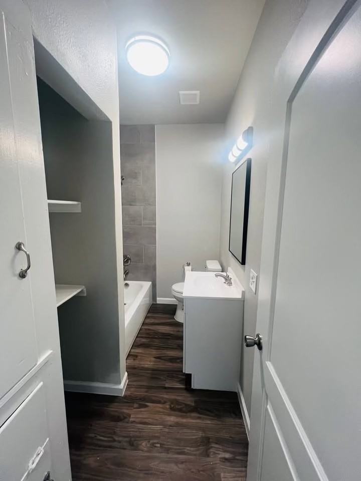 822 W Fischer St #NA - Photo 7 of 9