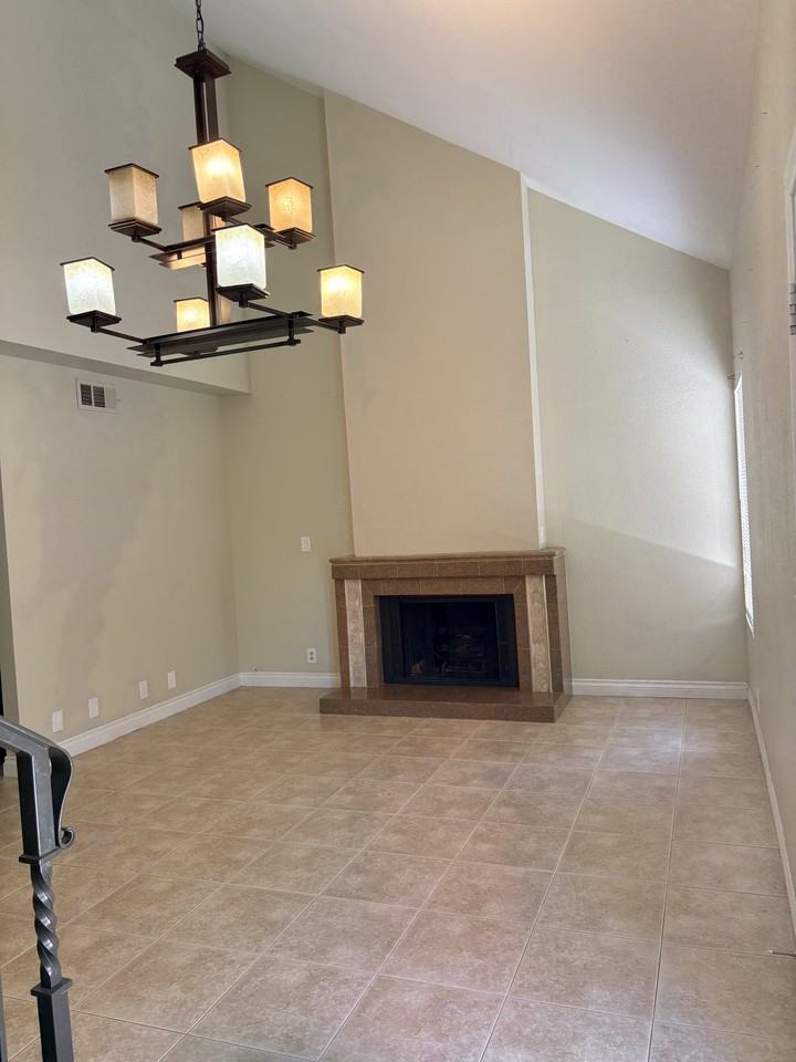 3817 Summer Breeze Cir #NA - Photo 5 of 17