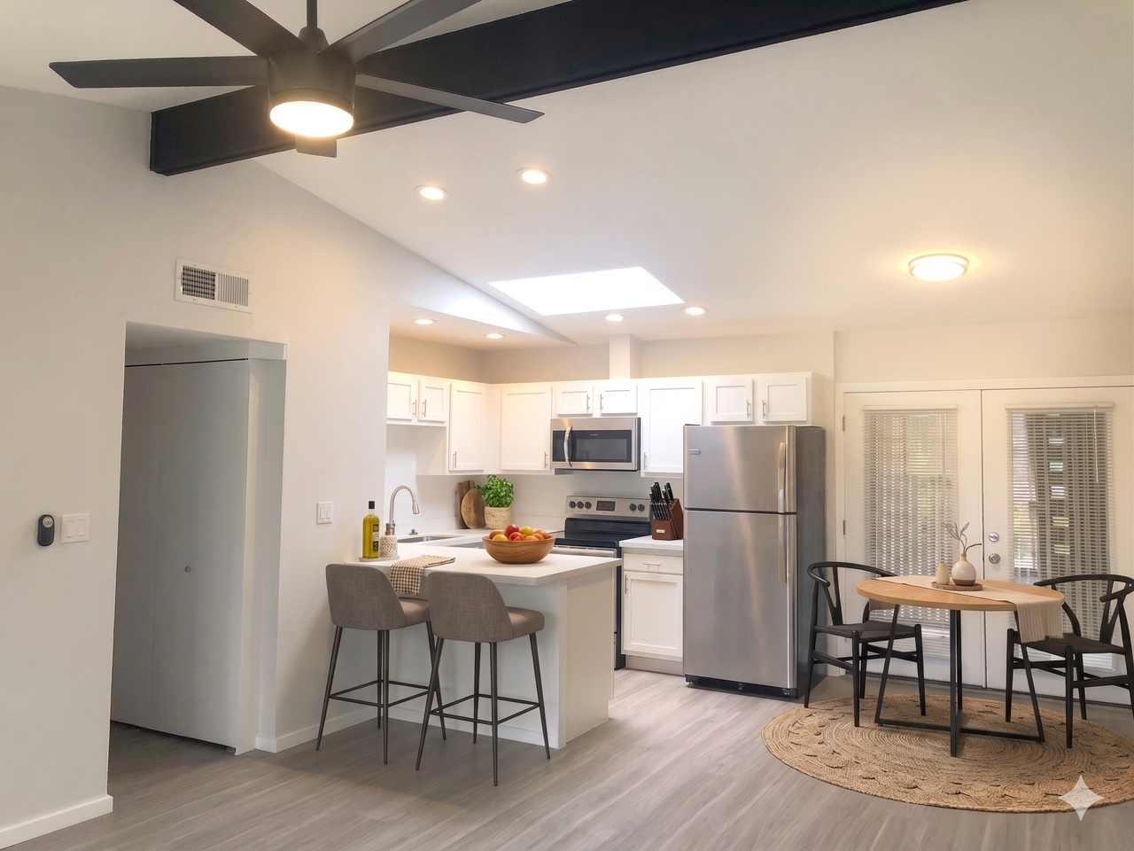 2636 N 46th St #6 - Photo 7 of 13