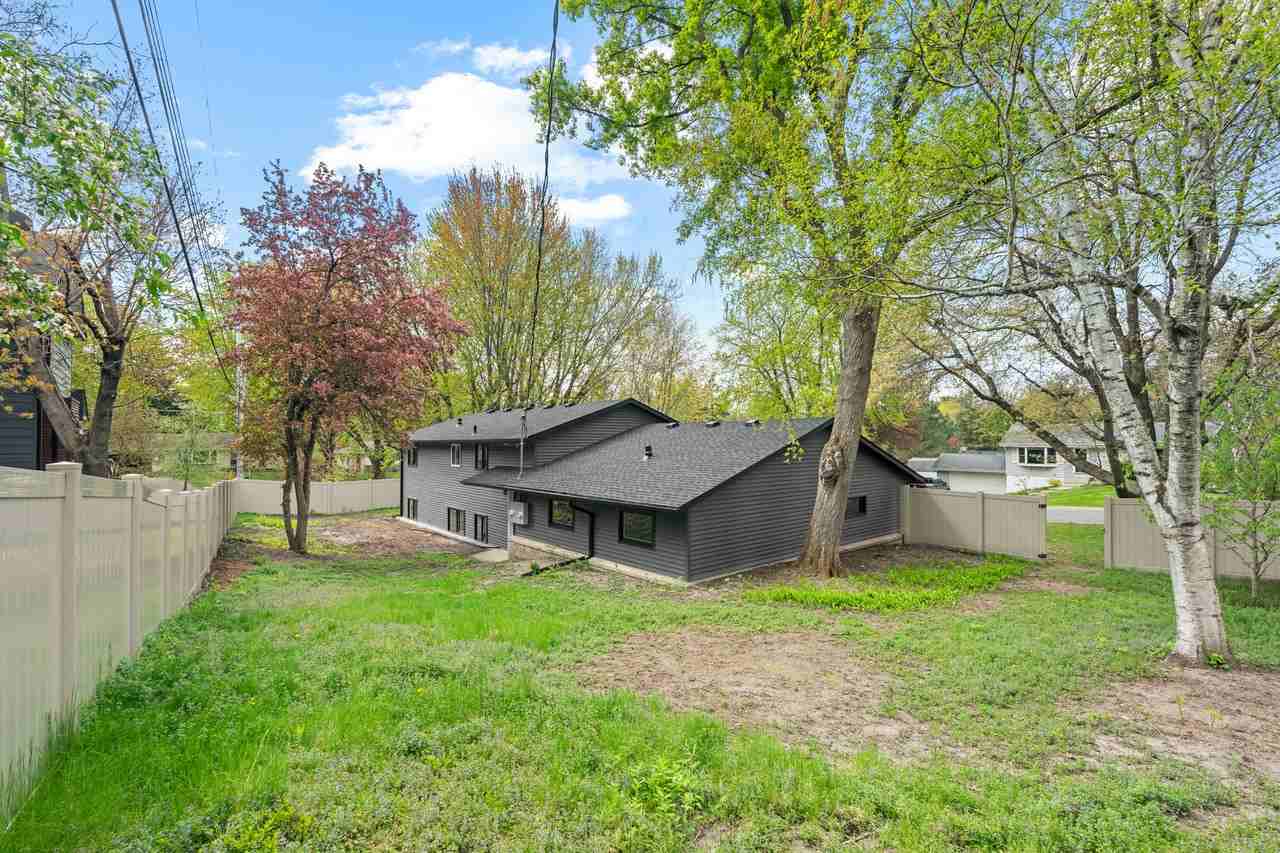 60 Inglewood St #NA - Photo 6 of 22