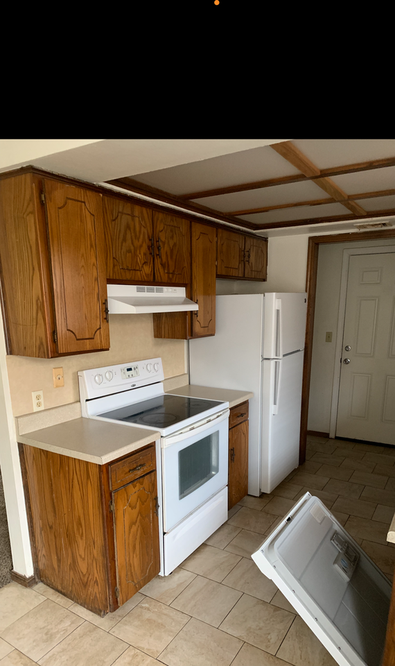 2531 E Cedar Ave #NA - Photo 3 of 9