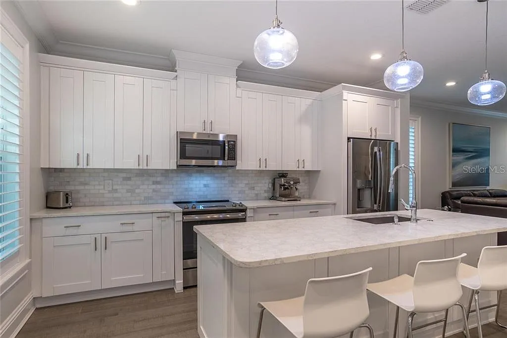 622 24th Ave N #NA - Photo 6 of 22