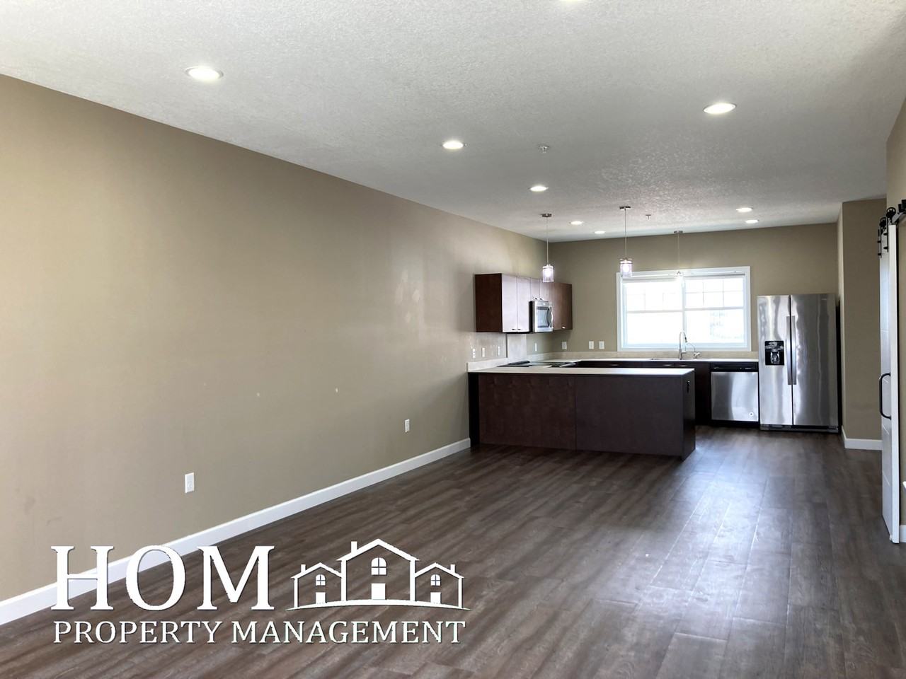 3021 Bluestem Trl - Photo 3 of 20