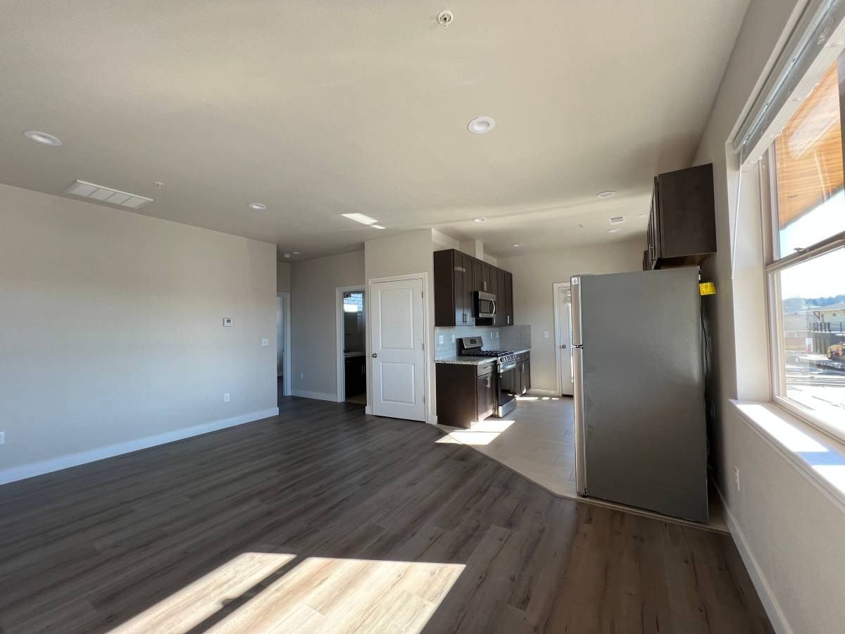 3069 Smith Ln - Photo 2 of 22