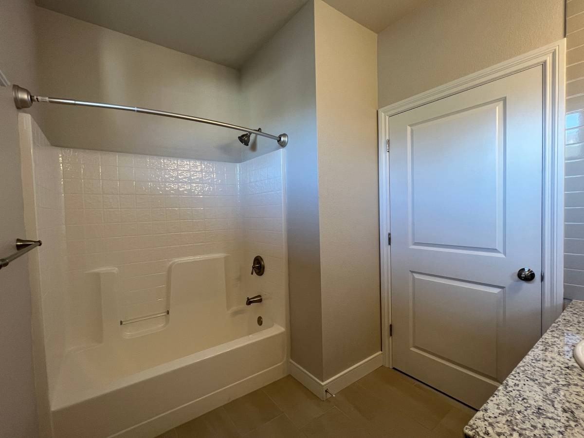 3069 Smith Ln - Photo 3 of 22