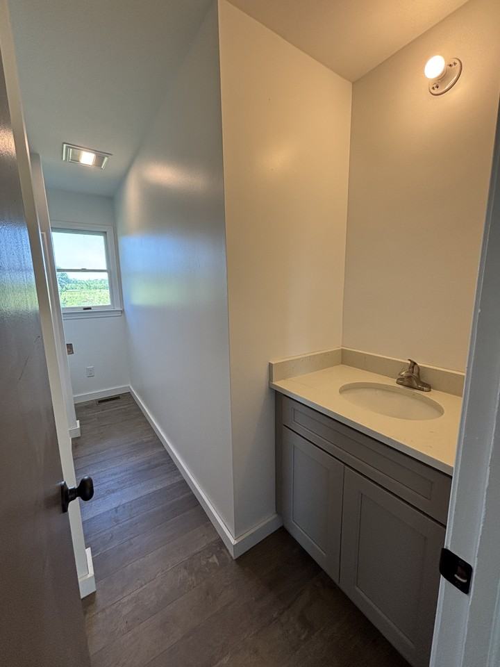 264 N Gregory Rd #NA - Photo 6 of 13