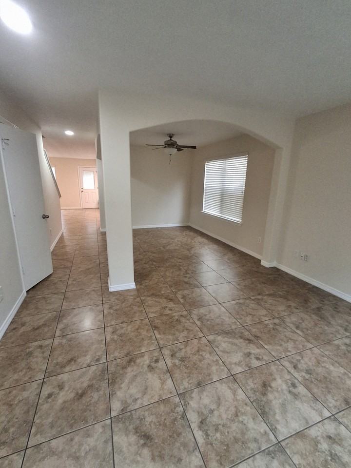 4513 Upland Circle Dr #NA - Photo 3 of 24