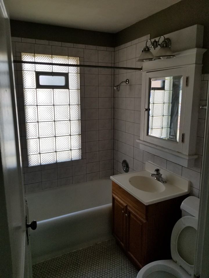 1750 N 53rd St #1750 - Photo 6 of 9