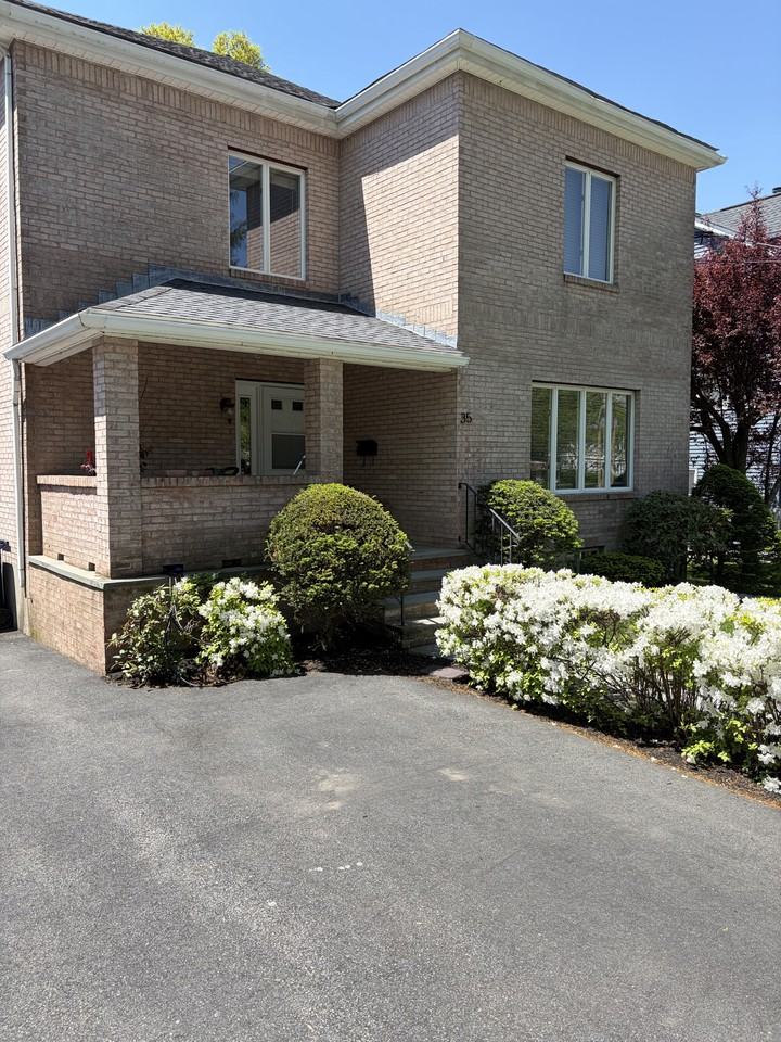 35 Eddy St #35 - Photo 2 of 17