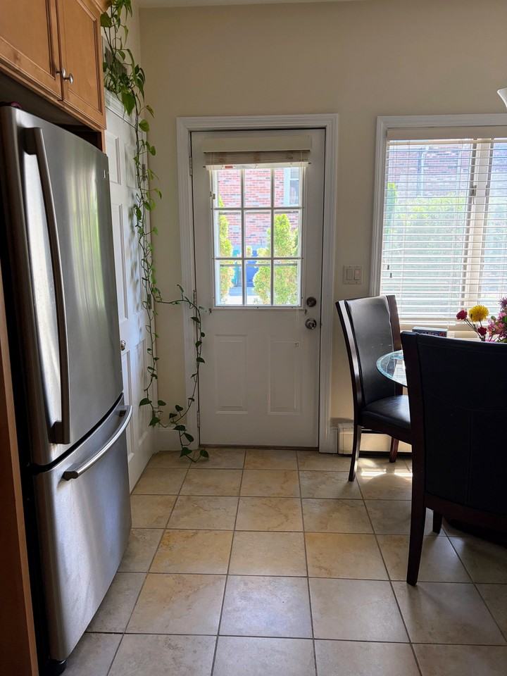 35 Eddy St #35 - Photo 7 of 17