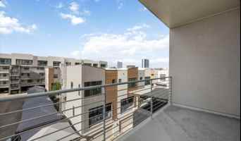 featured image of 2401 Crawford St #A210