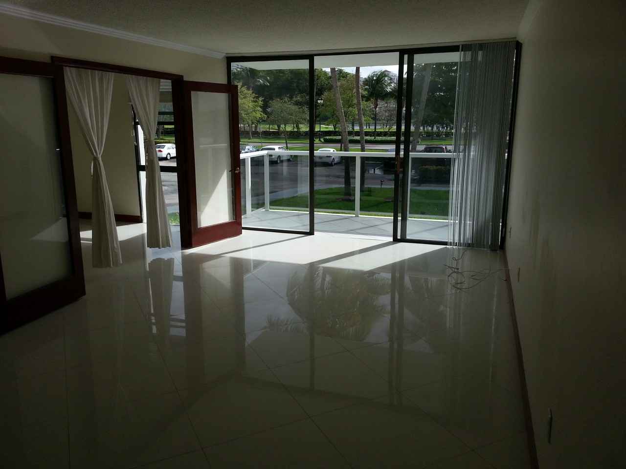 E Country Club Dr #108 - Photo 4 of 24