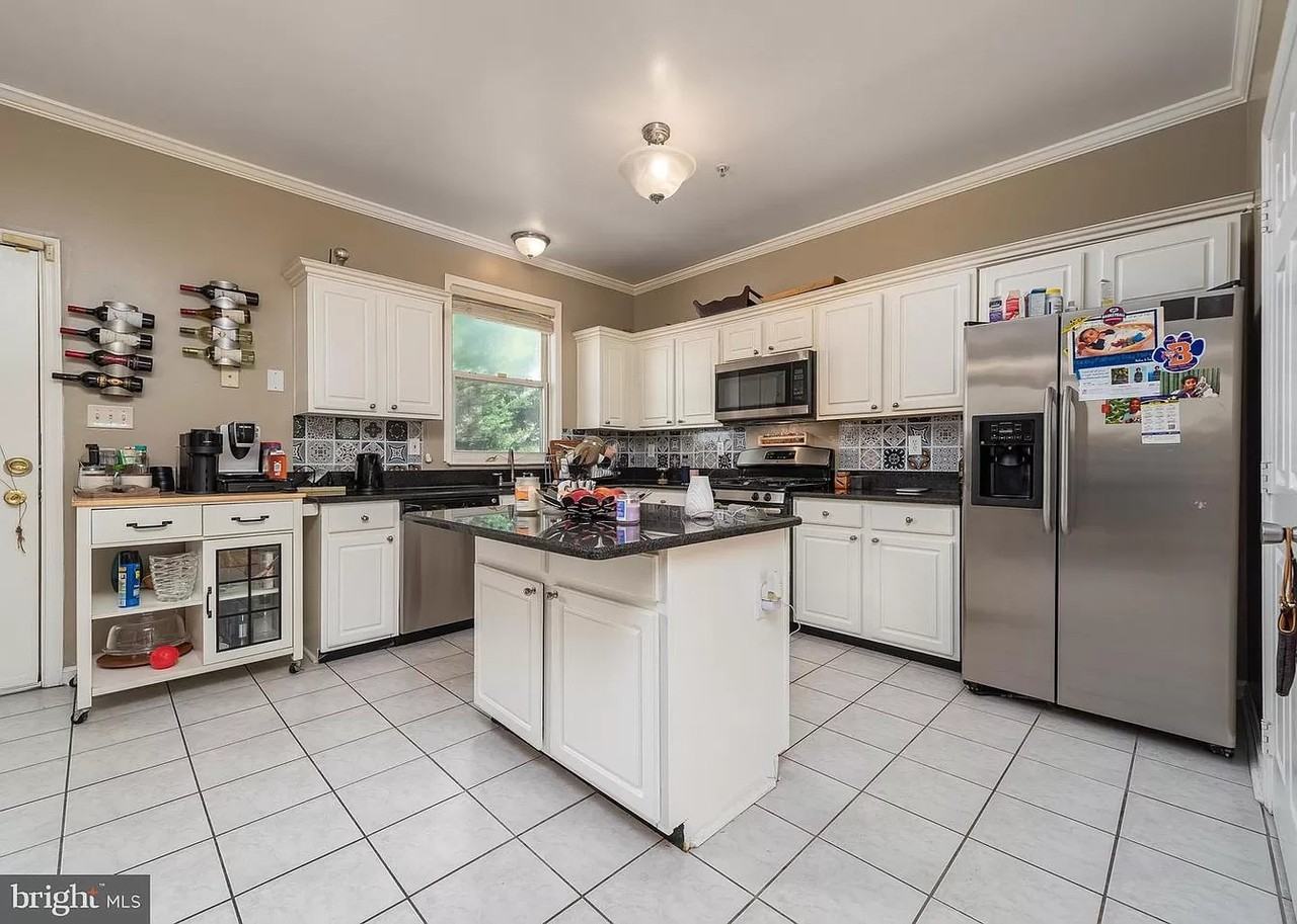 3906 Cotton Tree Ln - Photo 7 of 18
